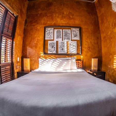 Hotel "Ala Residencias" 체투말 외부 사진
