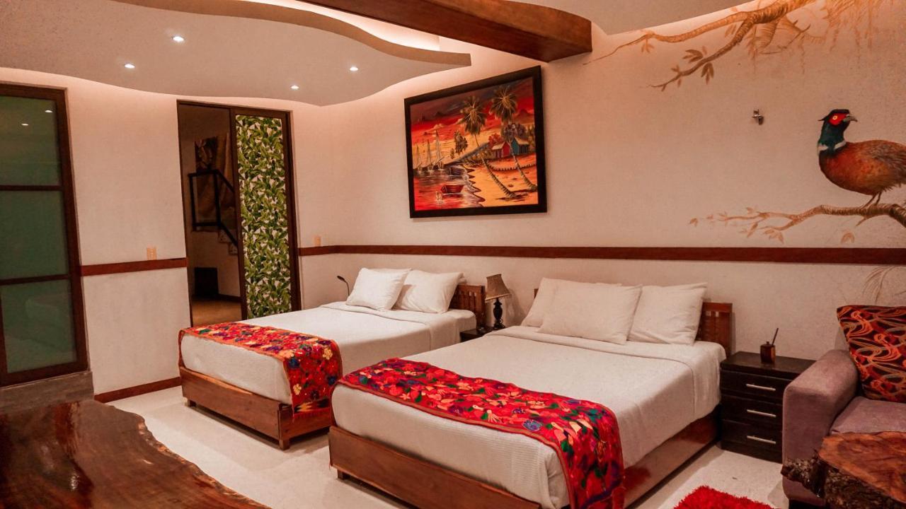 Hotel "Ala Residencias" 체투말 외부 사진