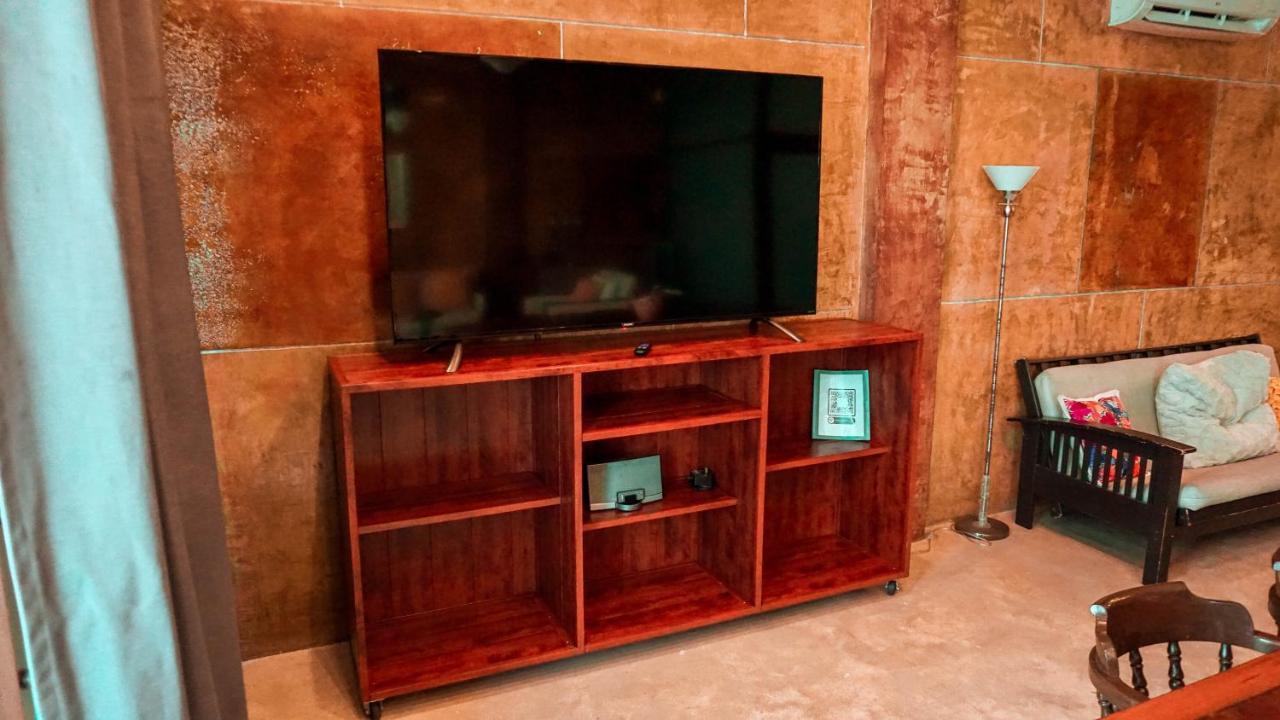 Hotel "Ala Residencias" 체투말 외부 사진
