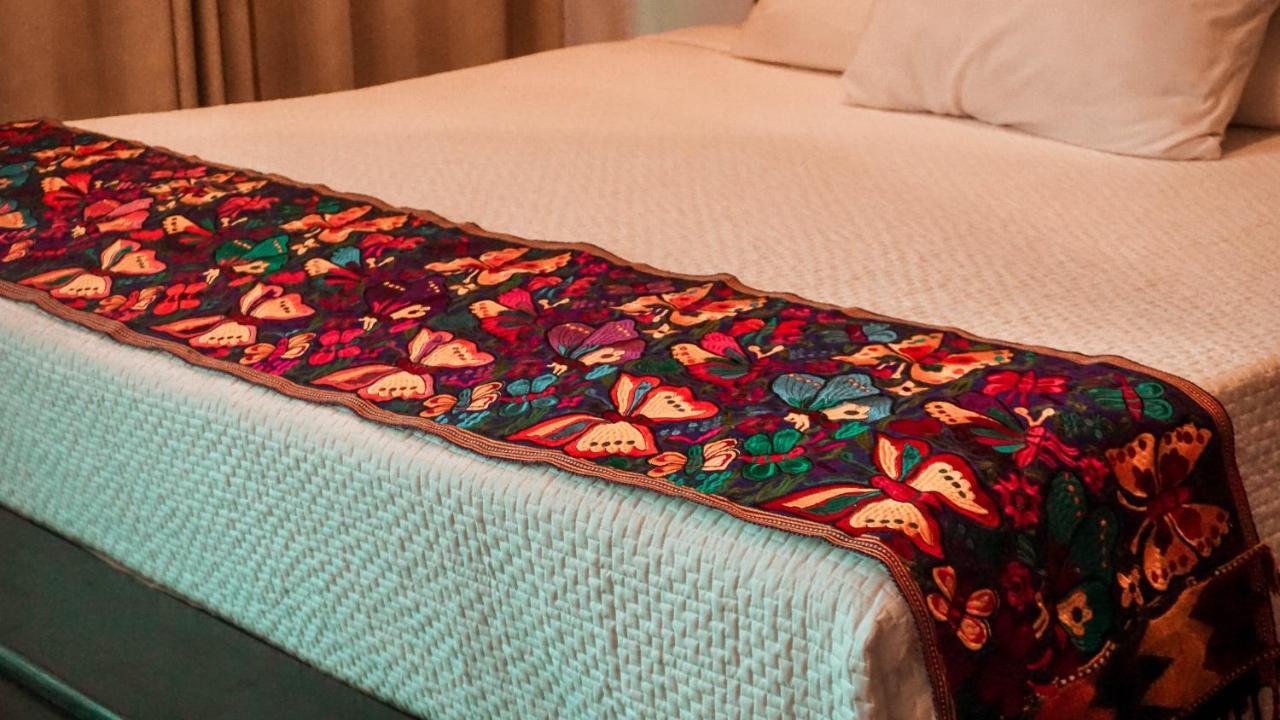 Hotel "Ala Residencias" 체투말 외부 사진
